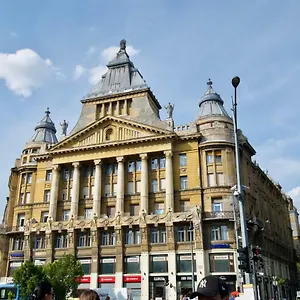 Standard By Hi5 - Anker 1 Appartamento Budapest