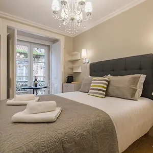 Lovelystay - Charming Douradoures I Appartamento Lisbona